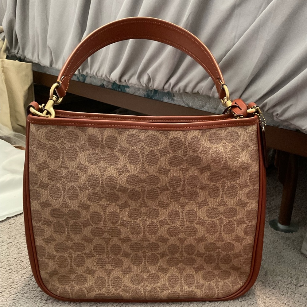 Coach Shoulder Bag